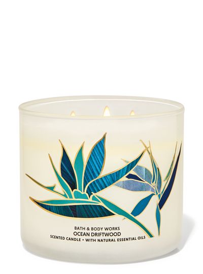 Vela-Grande-Bath-and-Body-Works