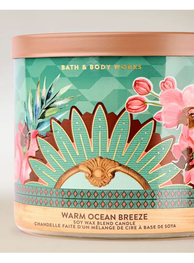 warm-ocean-breeze-vela-grande-28027409